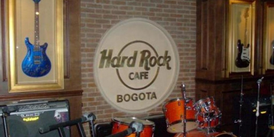 Hard Rock Café. Fuente: localyte.com por Giselle Gaitan